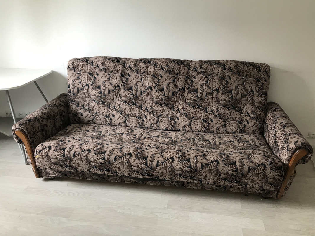 4818A7C0-3C0A-404B-9784-088D0F221C5A