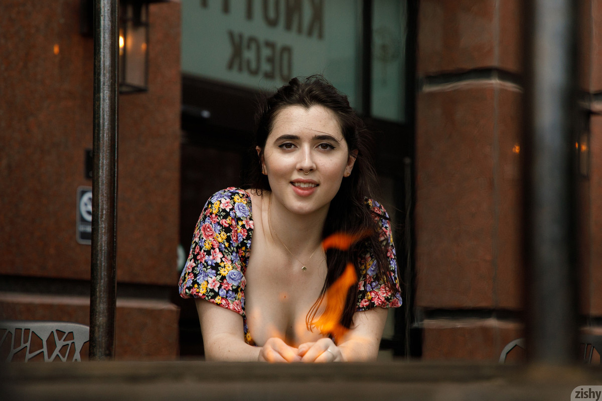 full_011_1333131640597097