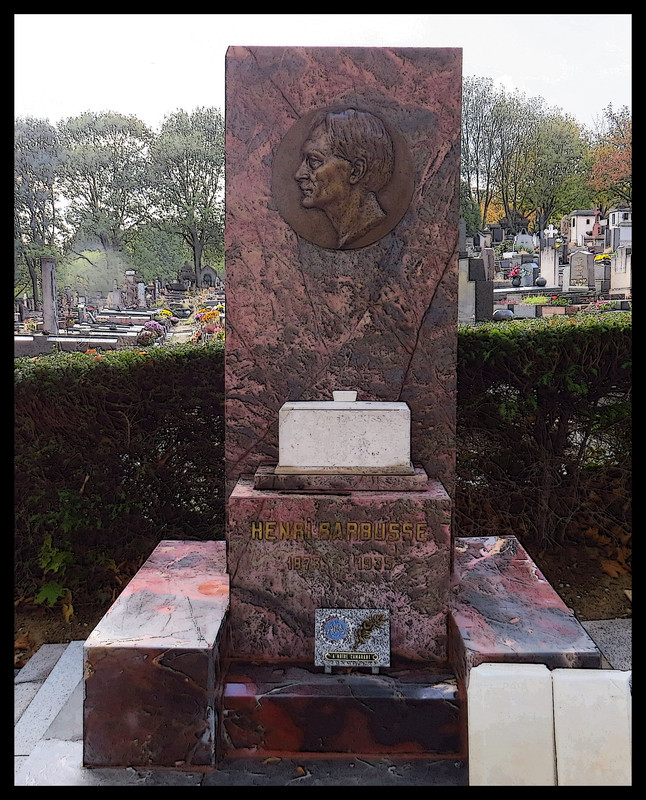 Grave-of-Henri-Barbusse-panoramio