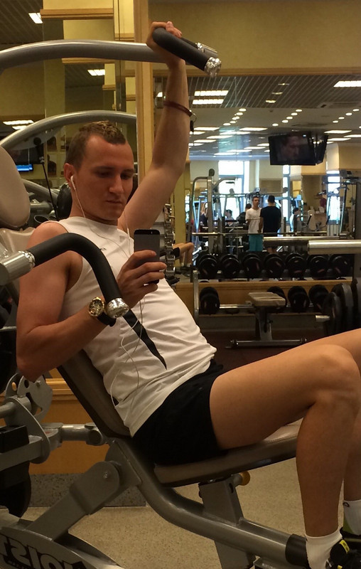 D6C1E1C5-9BC9-4B6A-8618-0C52B8932535