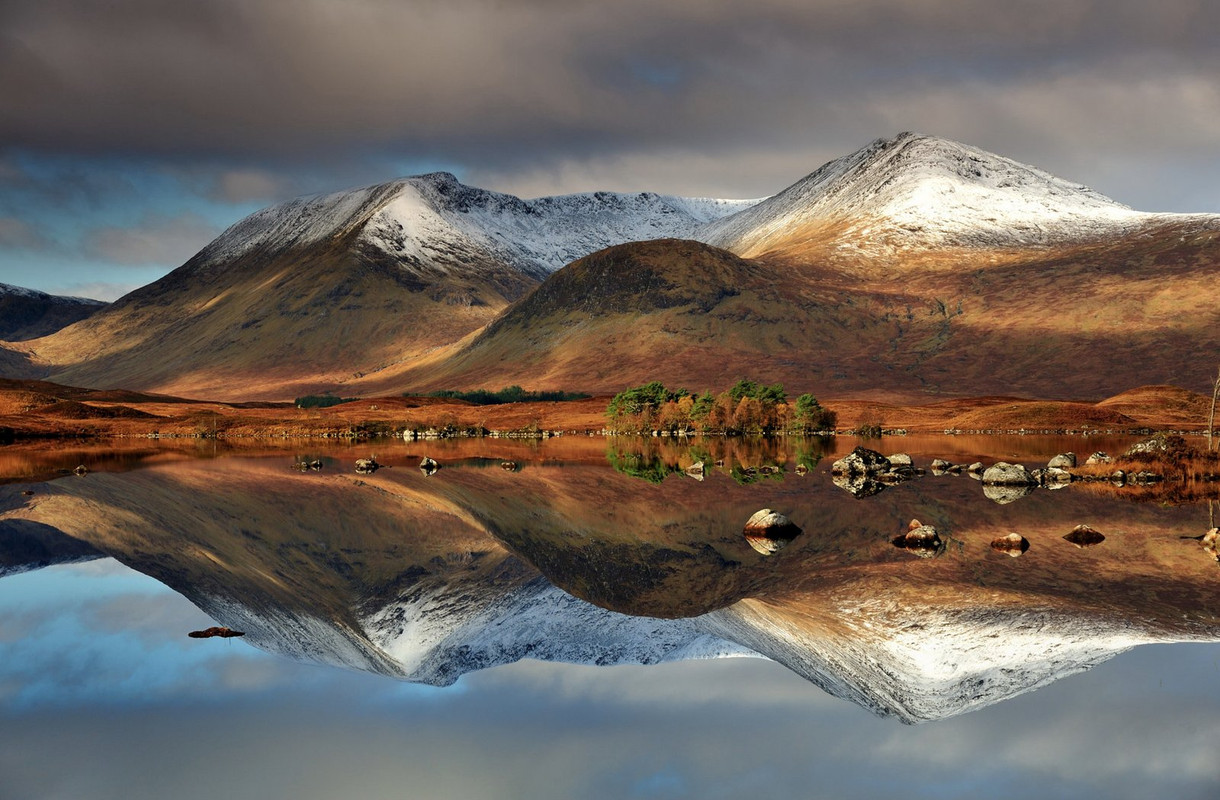 brown-reflection-rannoch-moore.jpg