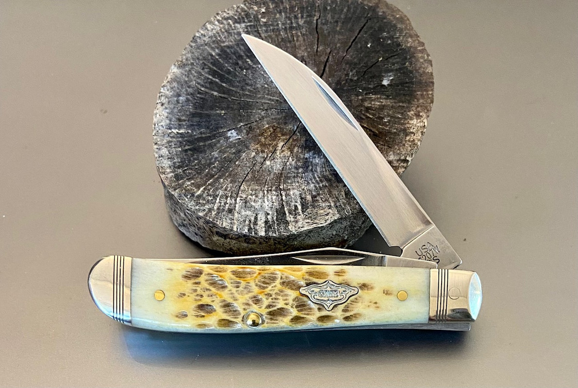 0B9C7D39-10B6-4A56-ABF8-9BA878F92ABE