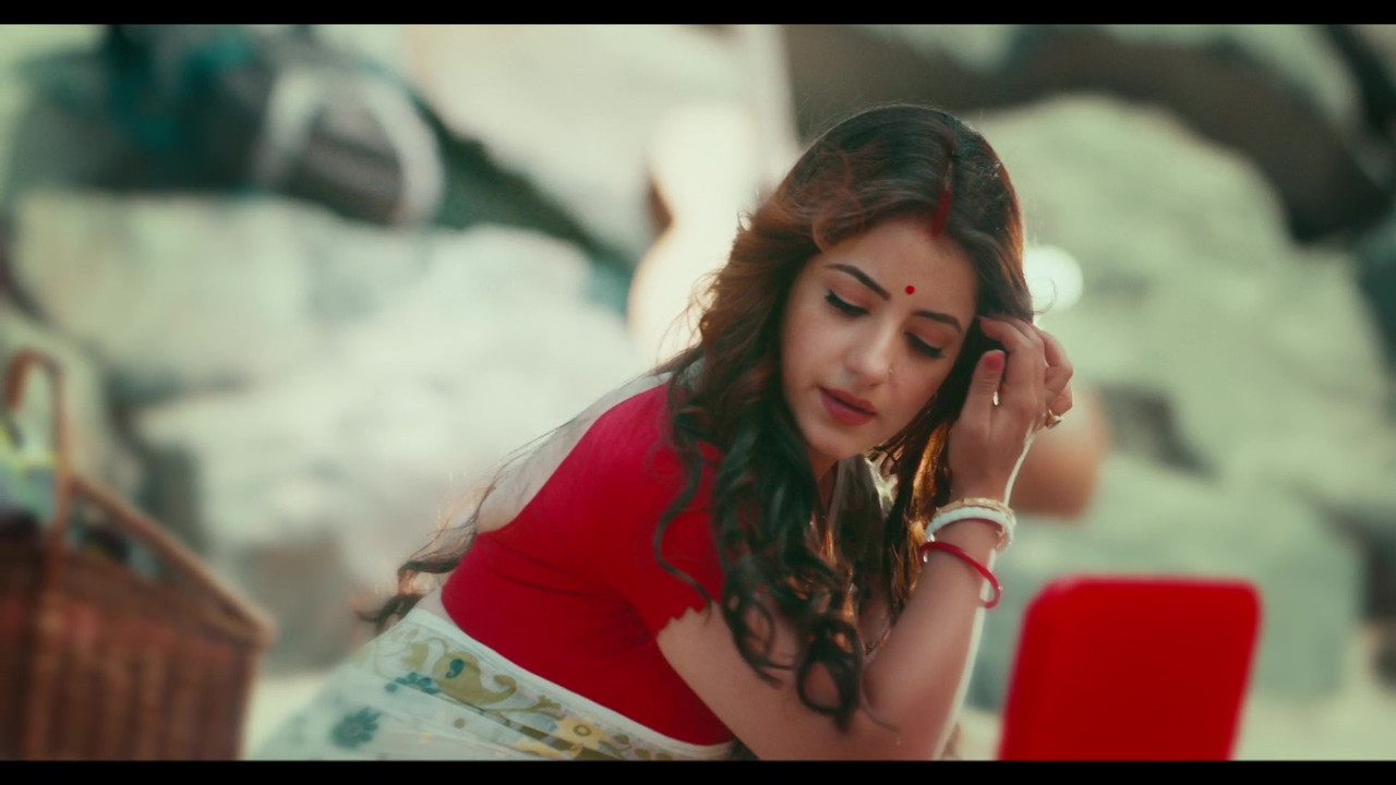 vlcsnap-2025-04-16-23h03m36s212