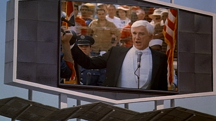 LESLIE-NIELSEN-NAKED-GUN-2-FOTOR.png