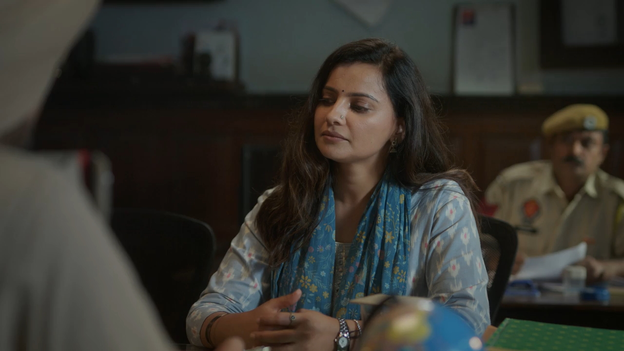 Ab Hoga Hisaab 2026 WebRip Season 1 [Hindi] 480p 720p ESub Screenshot