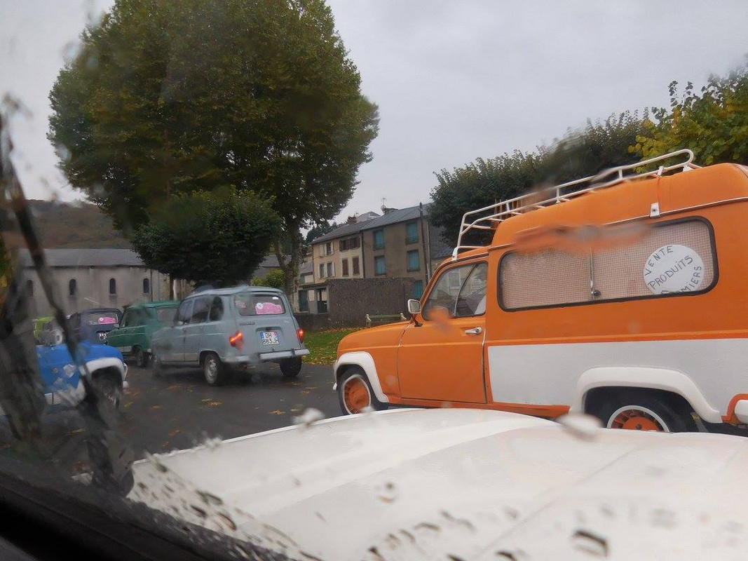 12095201_830939940360431_2760785300962294542_o