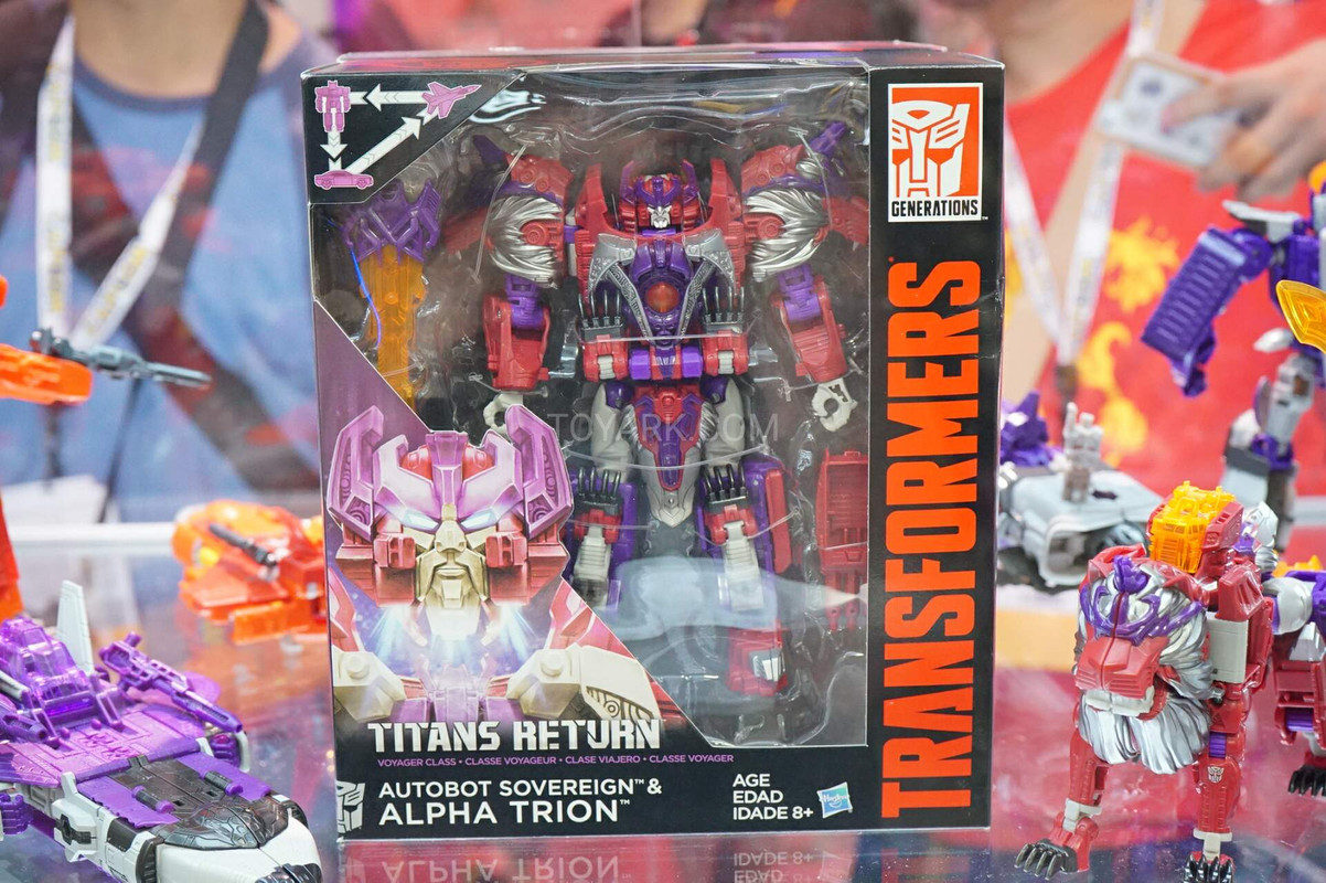 SDCC2016-Transformers-Titans-Return-021
