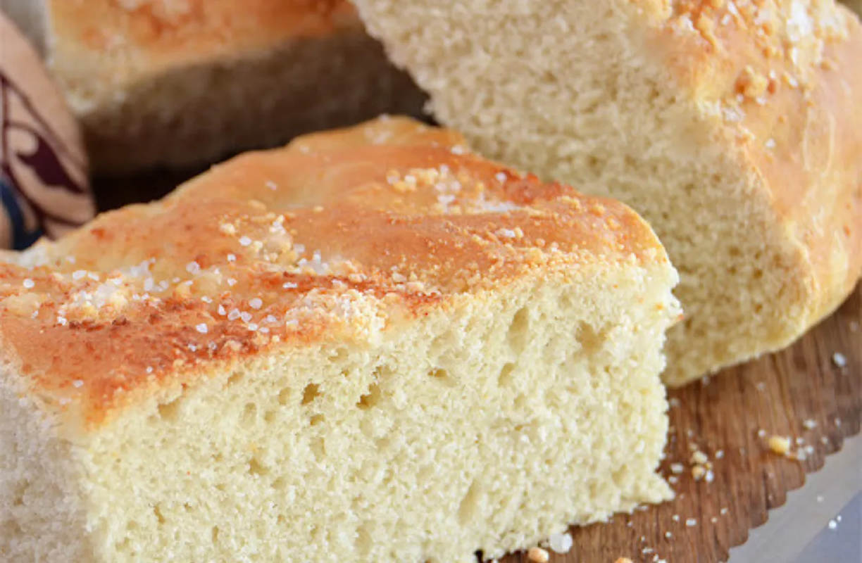 Receta casera de pan dulce esponjoso con solo 3 ingredientes