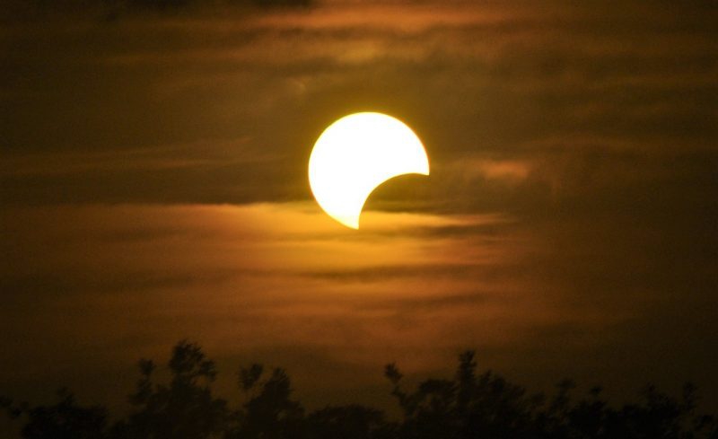 Así puedes evitar que la energía del Eclipse Solar te afecte para mal