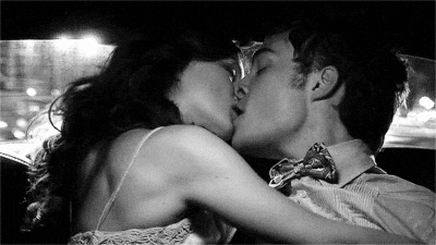 make-out-GIF