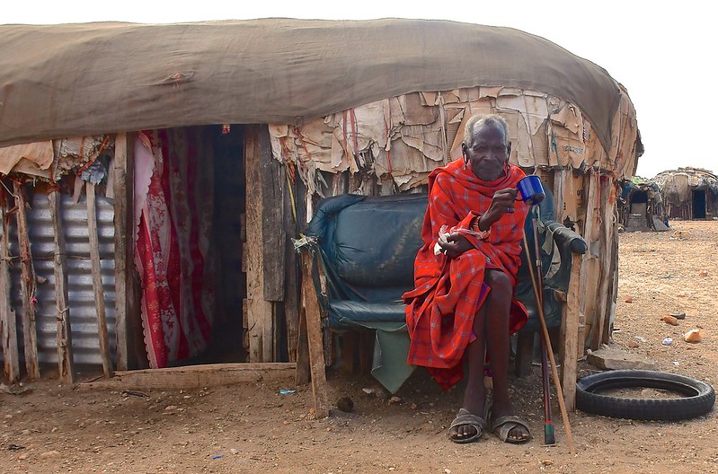 peoplemansamburakenya.jpg