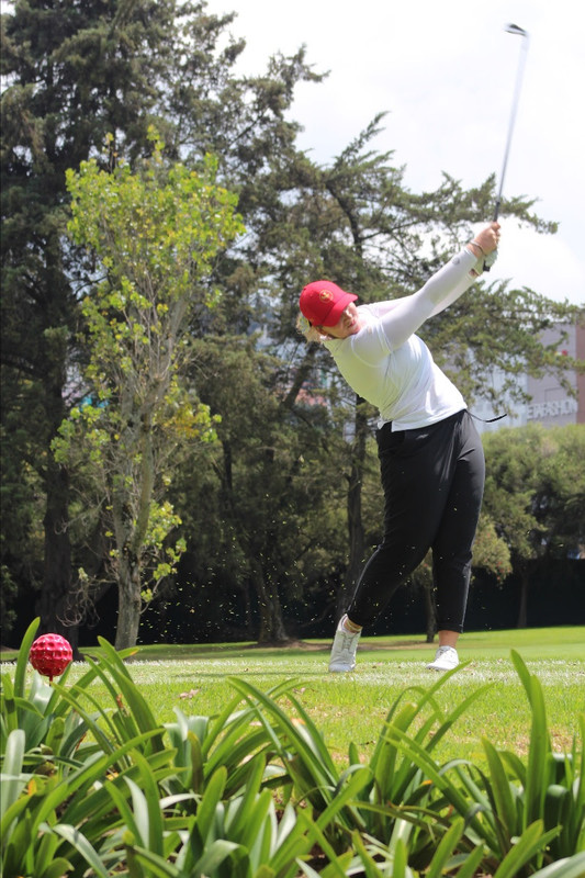 La golfista María José Martínez comparte subliderato del Abierto Sudamericano Amateur