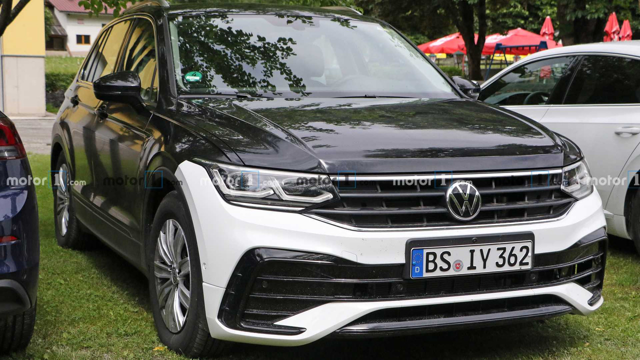 8B5358B9-4459-4AB2-A9F9-FF5CD7798016