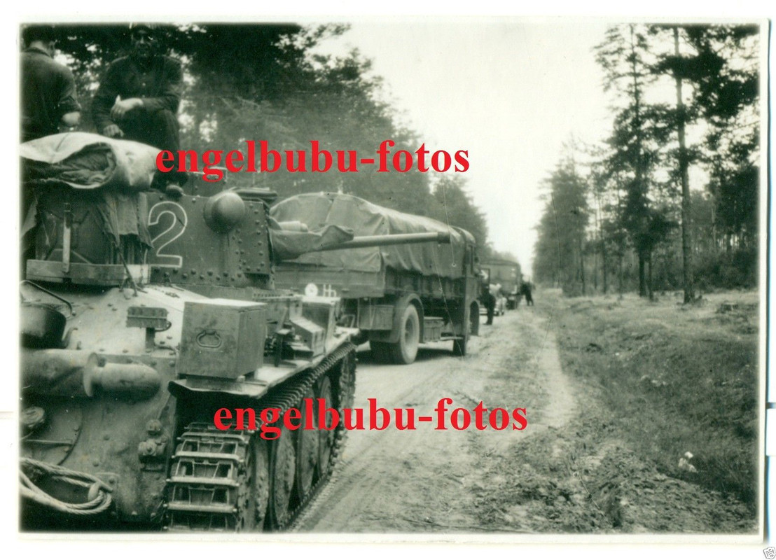 PANZER - Panzer 38(t) - Kolonne im Einsatz - LKW
