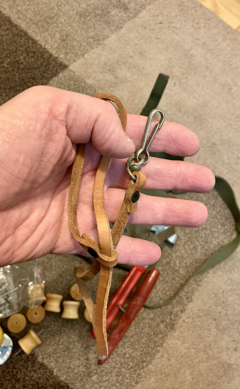 1052F94B-9B86-4B32-8406-0F930D4385B2