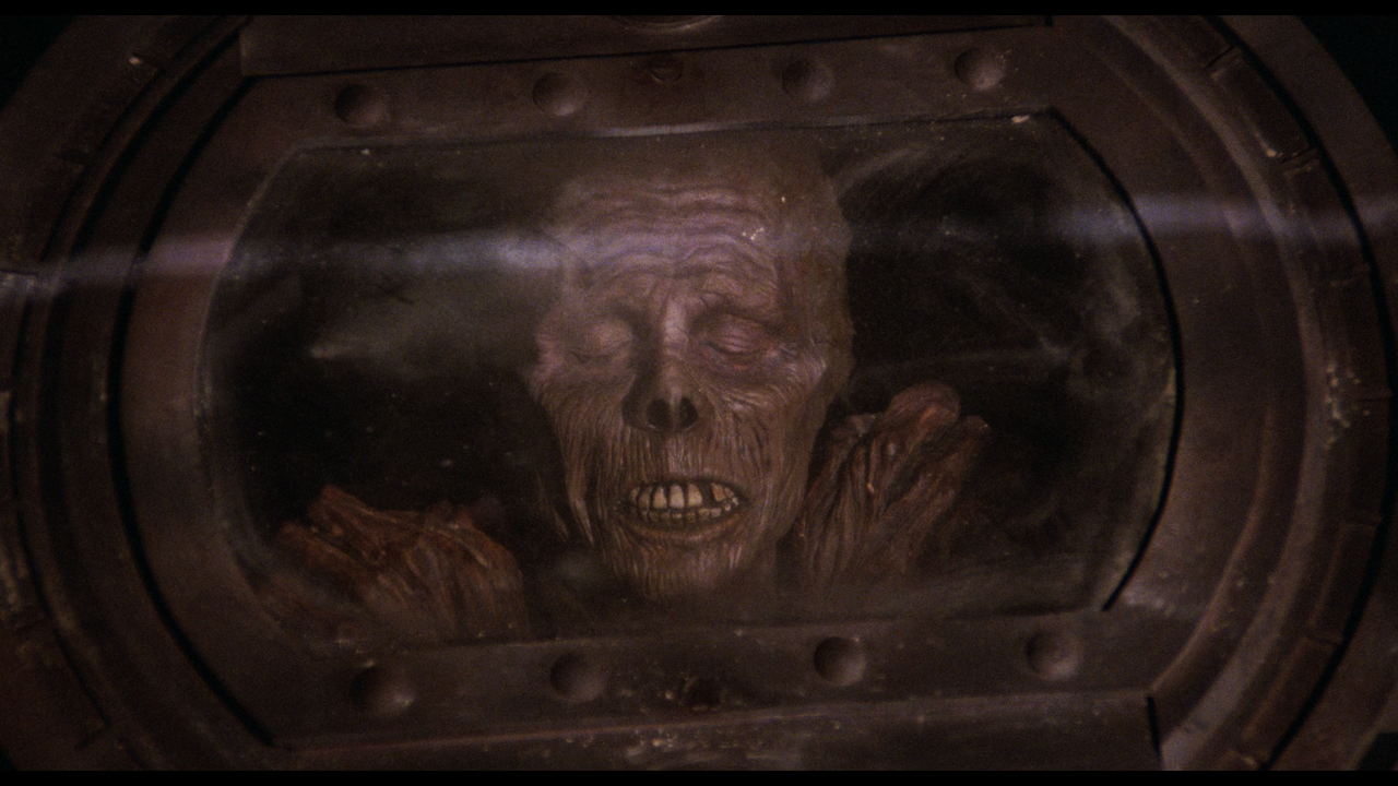The.Return.of.the.Living.Dead.1985.UHD.2160p.HDR.DoVi.BDREMUX.-.Нечипорук.mkv_snapshot_00.08.13.210