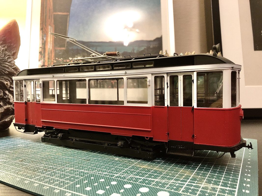 D0D4EB56-FABE-419E-9629-940AD2A56C5F