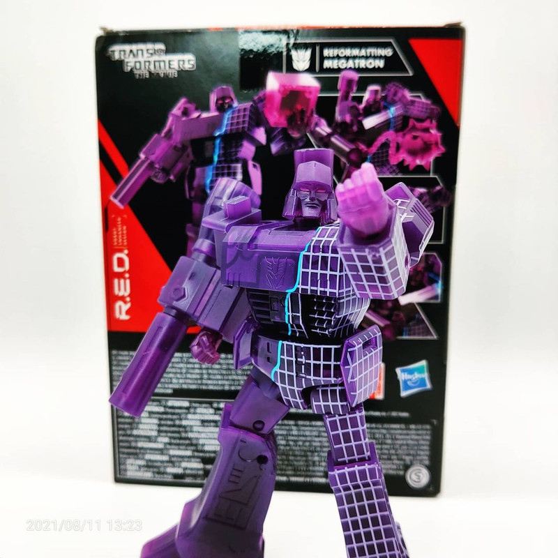 RED-Reformating-Megatron-01