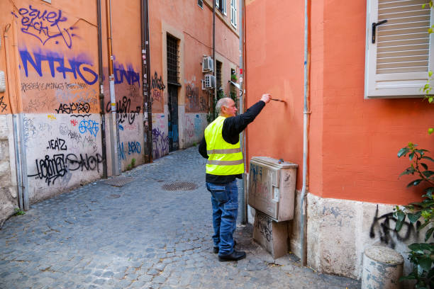 safe graffiti remover
