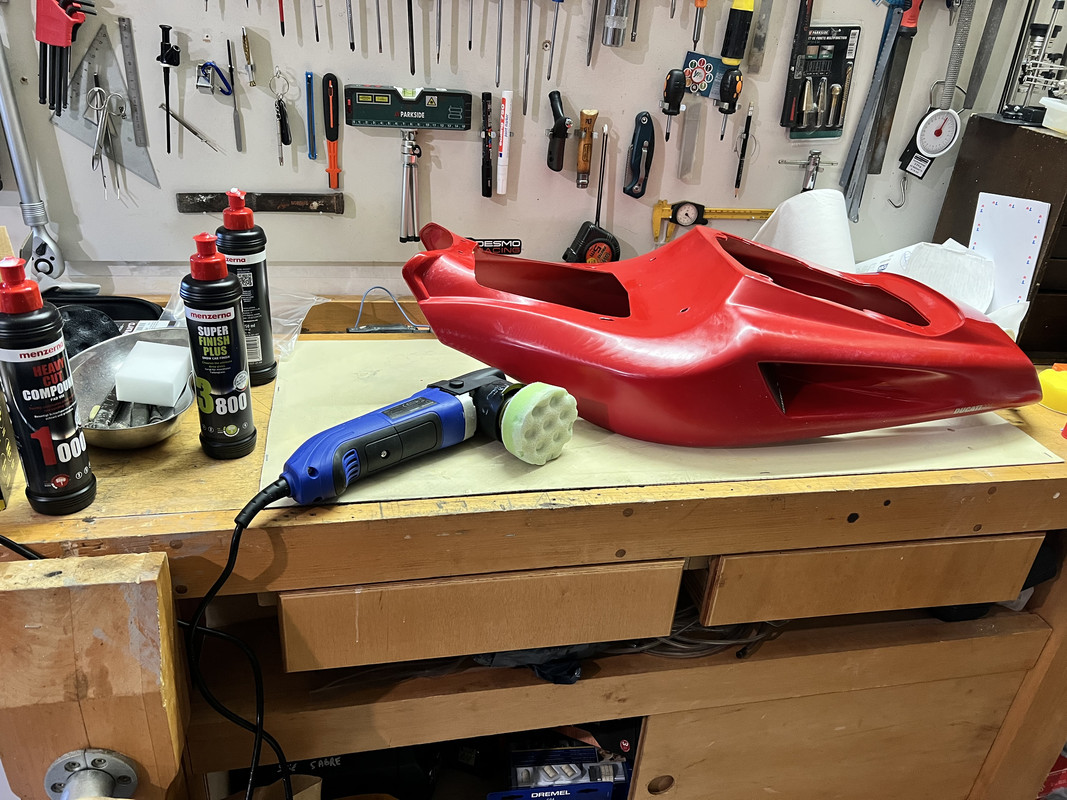 5604258F-1F0D-406A-9EB2-29923D2993CE