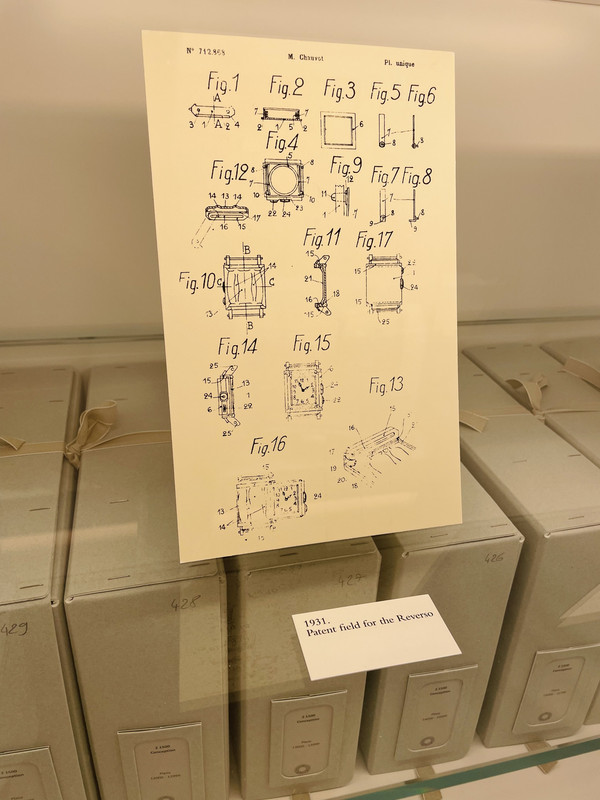 AB279D3E-DC6B-4D10-8BCC-5F58331B23E7