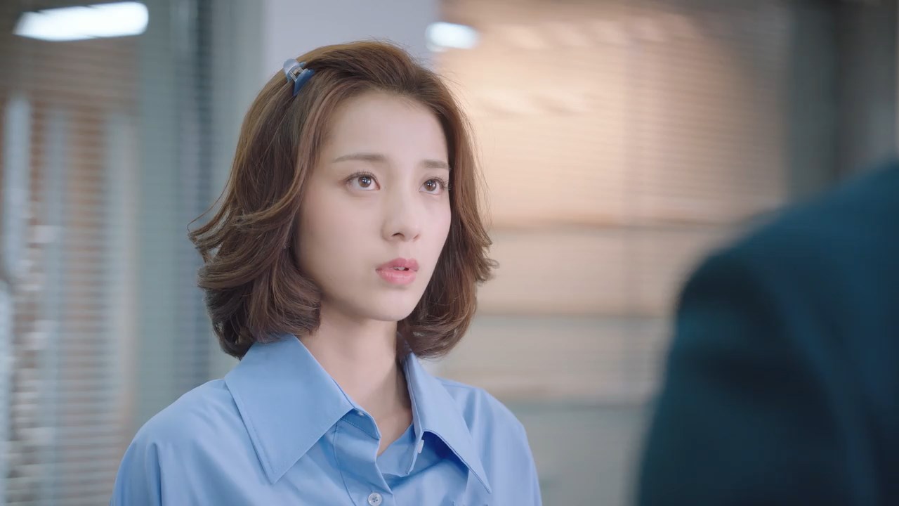 My Girlfriend is an Alien (2019) Season 1 [Hindi + Tamil + Telugu + Chinese] WebRip 480p, 720p - Complete Screenshot