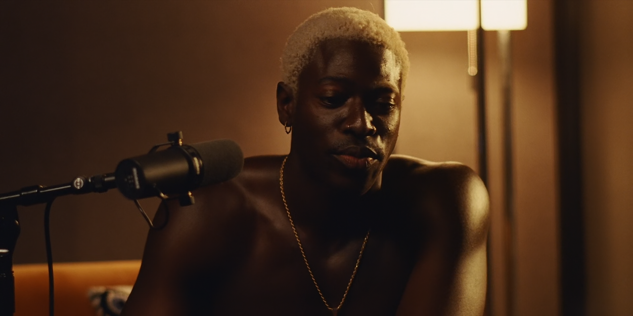 The.Idol.(2023).S01E03.Daybreak.1080p.10bit.MAX.WEB-DL.DDP5.1.HEVC-Vyndros.mkv_snapshot_23.56_[2023.