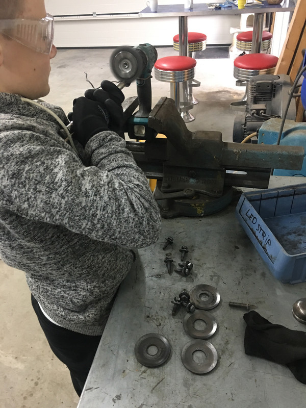 26B6F6F1-8124-4ED3-8FA1-33ACDFE6D262