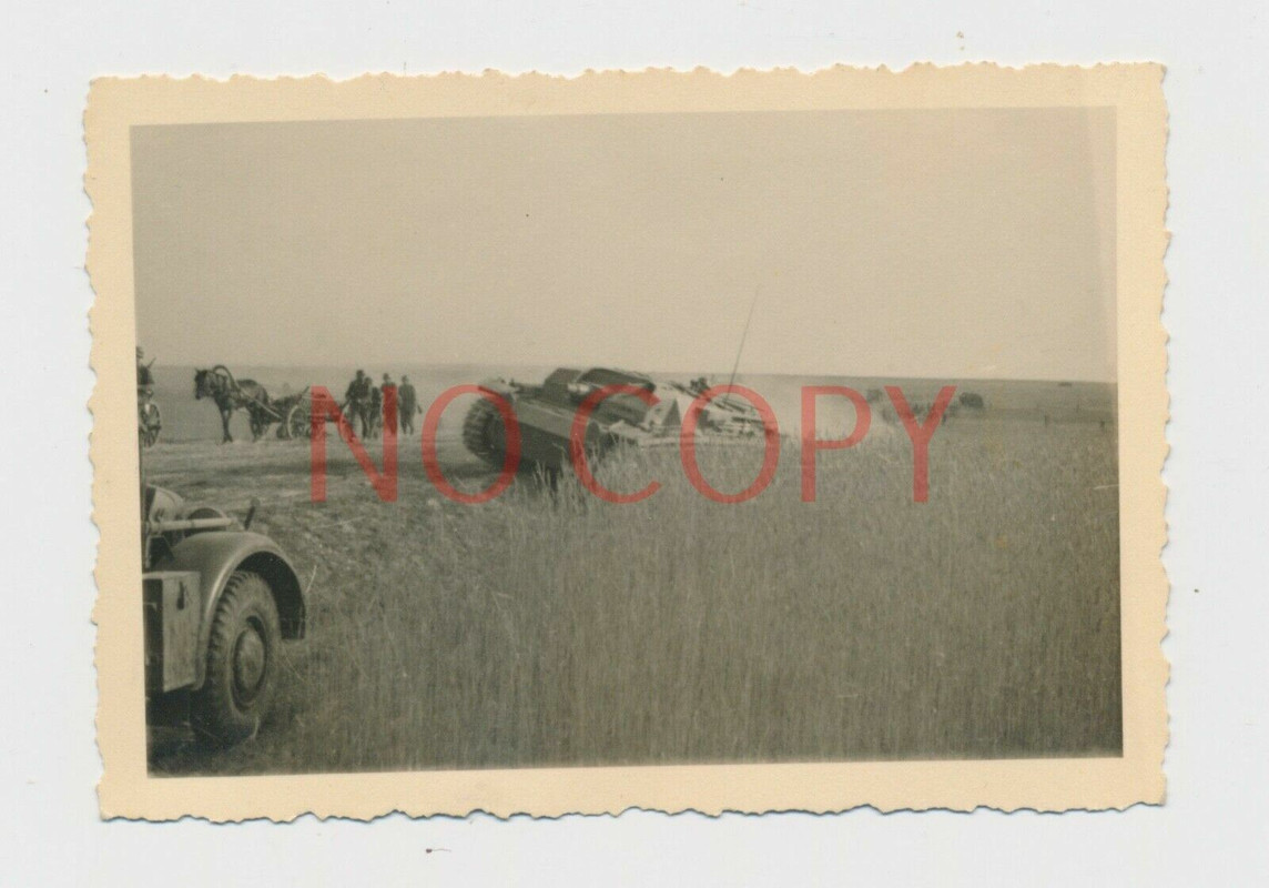 Foto WK2 Panzer Sturmgeschütz Russland Einheit GD #27