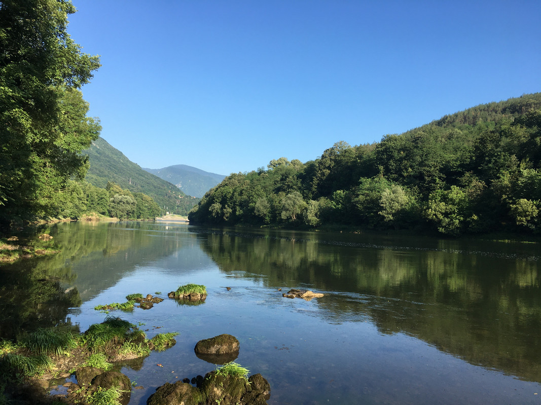 A893493C-BBA2-4F23-80FD-16A09FCF0347