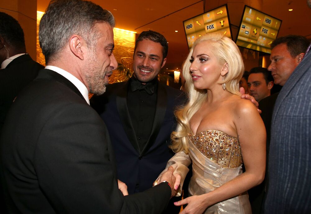 Gaga-golden-globe-awards-2014-0005.jpg