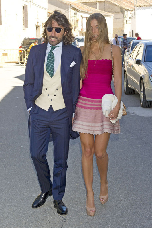 80F578D9-F4C1-49DD-8B3F-008B0F636AA7