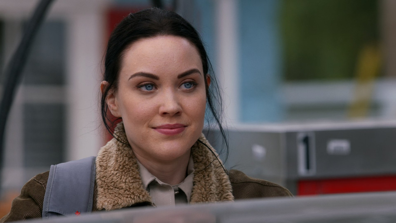 Supernatural (2005) - S11E01 - Out of the Darkness, Into the Fir