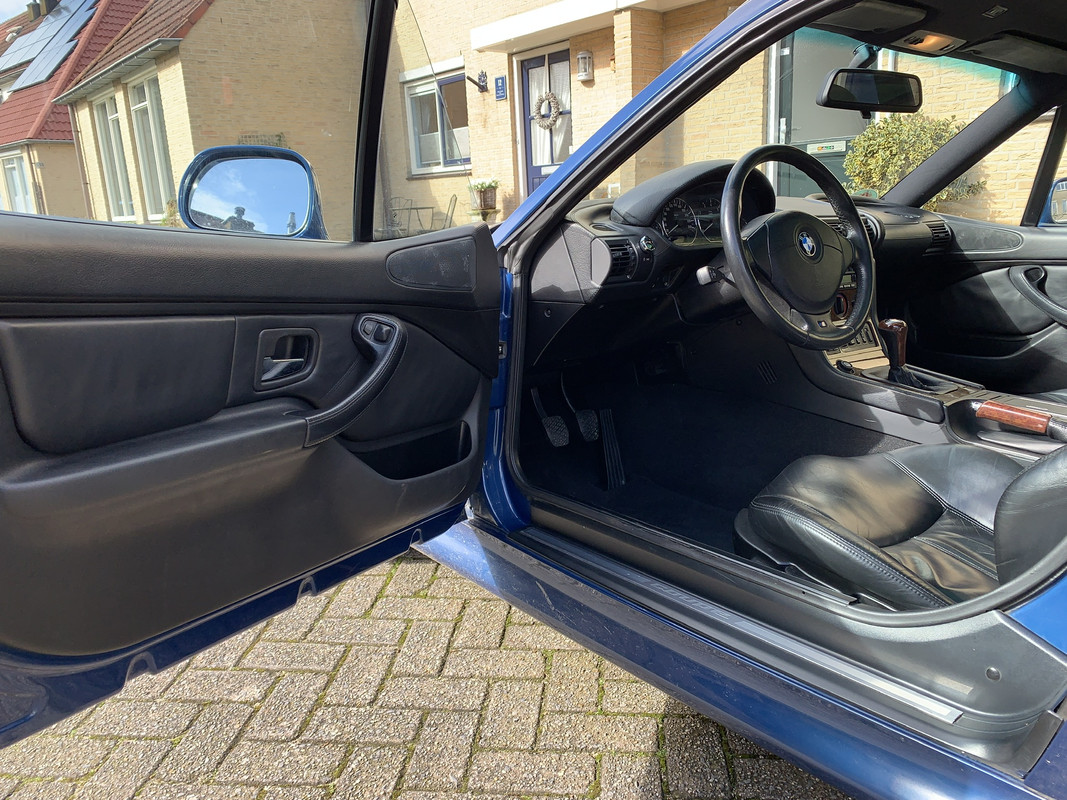 4B9A256A-F3D1-4EF5-ACB4-092DD6271C61