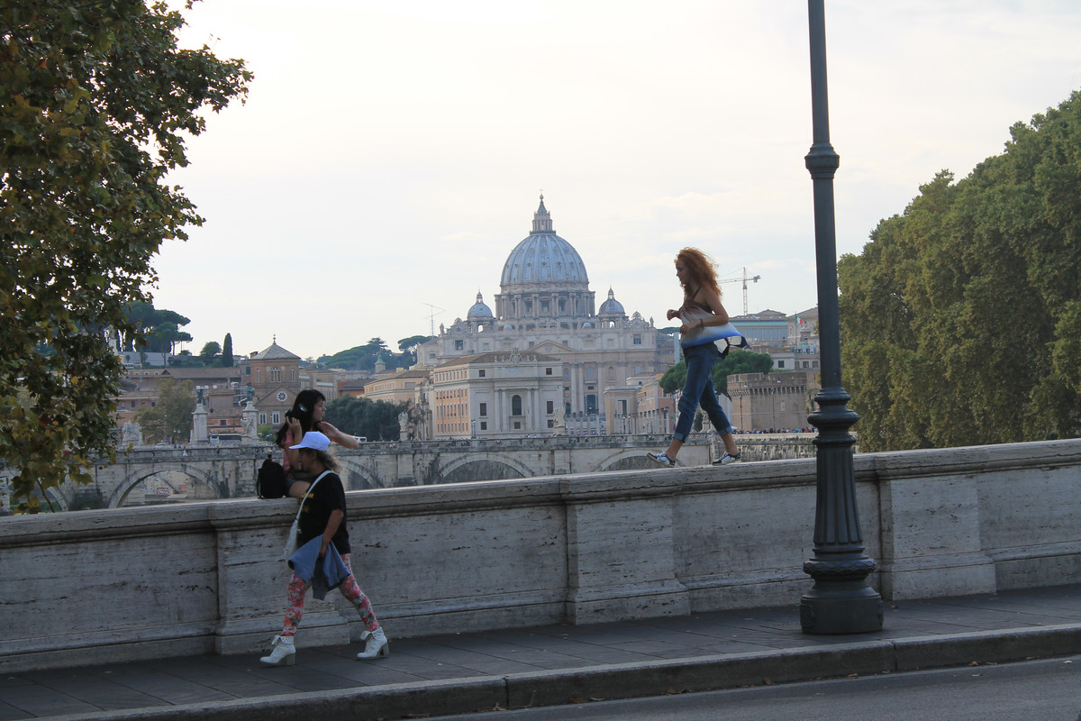 Их нравы (Мост Умберто I)