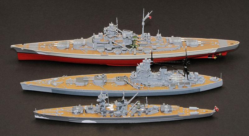 Forces of Valor 1:700 DT. Schlachts. Bismarck Mayo 41 DK. - Maqueta de pie, modelismo, maqueta de Diorama, modelismo Militar, maqueta de Barco Militar, maqueta de pie de Barco