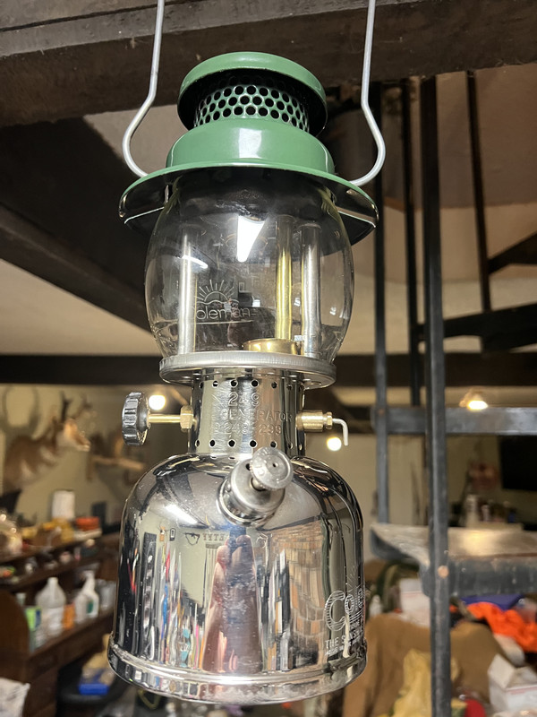 FDBD76E6-BAB5-4EFC-BB56-C1A1D631B370