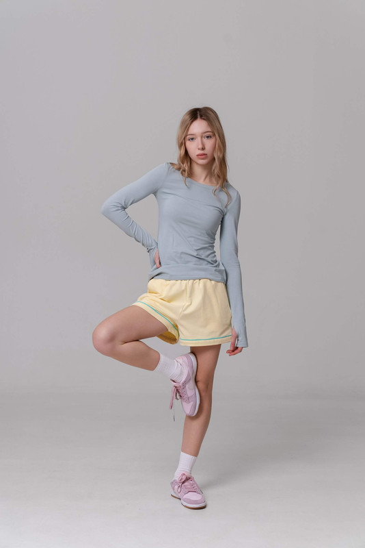 Лонгслів приталений