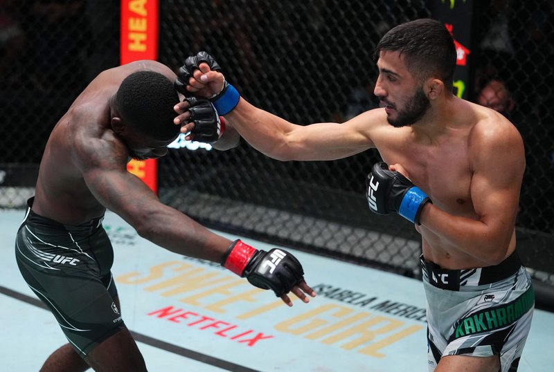 Сайдйокуб Кахрамонов: UFC се освободиха, защото допуснах 1 загуба