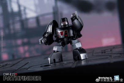 10-DW-E22B-Pathfinder