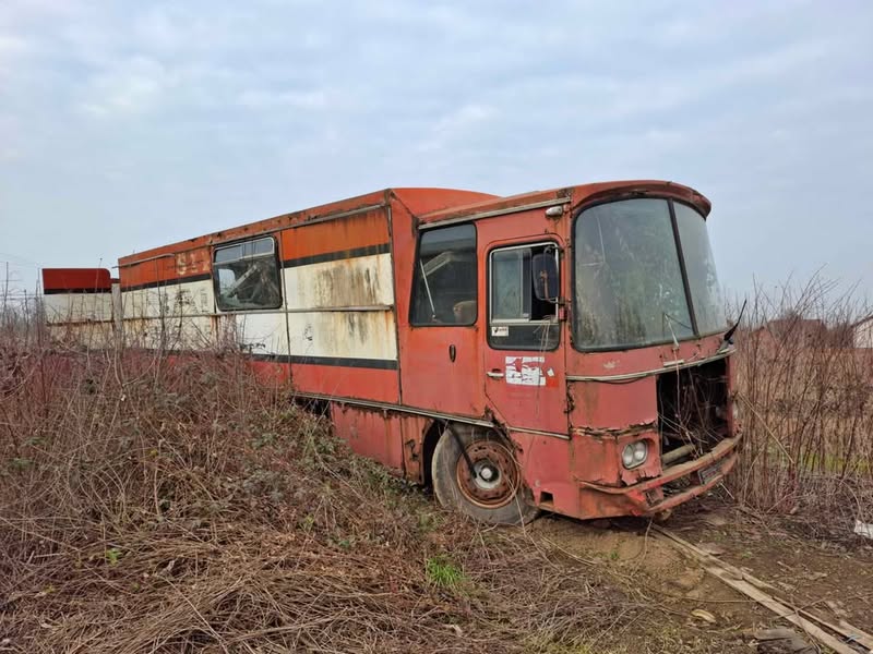 FAP Dubrava F1018 preduzeća Šipad Bos Gradiska