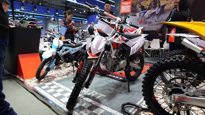 New-off-roads-at-137th-Canton-Fair-Chine