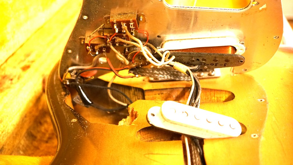 fender1