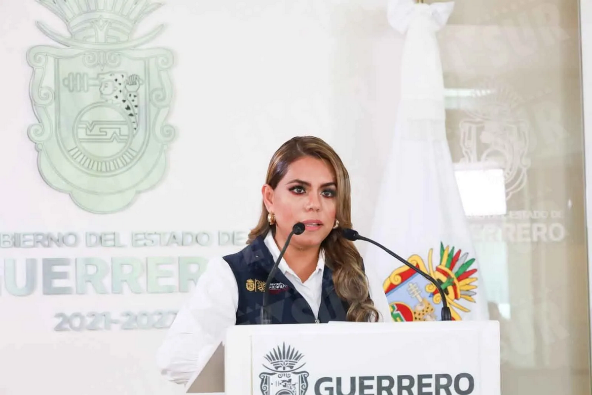 Secretarios de Gobierno y Seguridad en Guerrero renuncian tras muerte de normalista