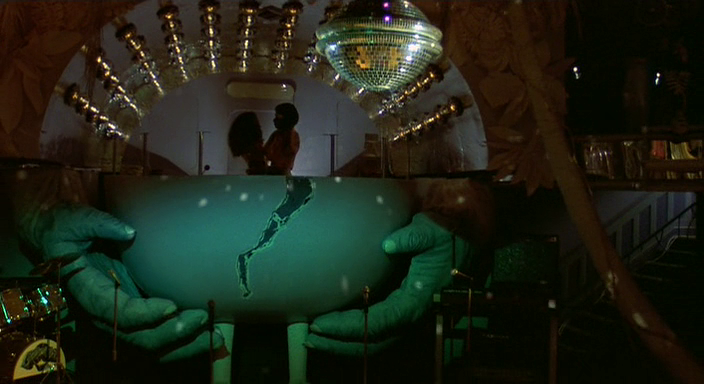 vlcsnap-2013-04-27-20h36m42s67