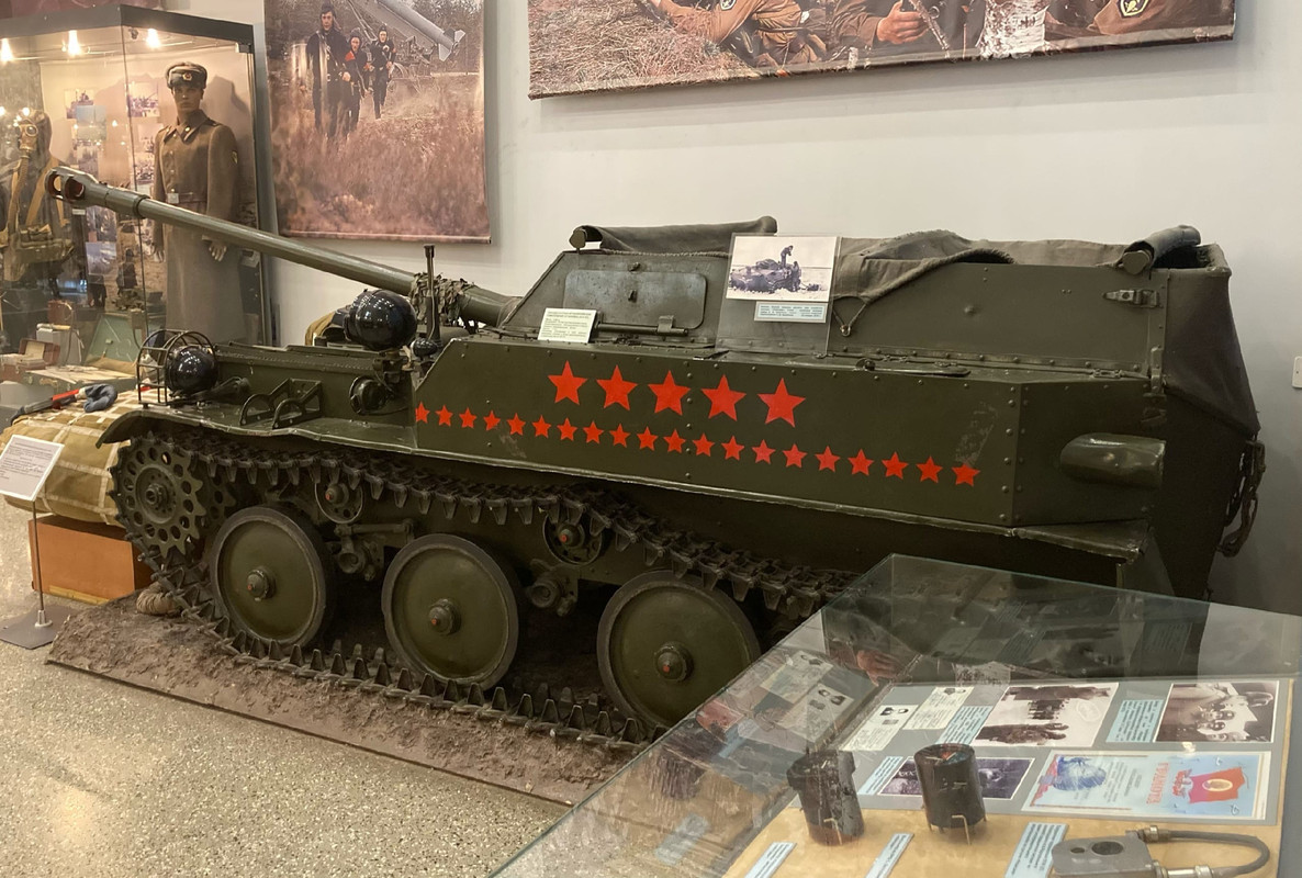 https://i.postimg.cc/Y2DFJ1F6/scale-2400-1.jpg