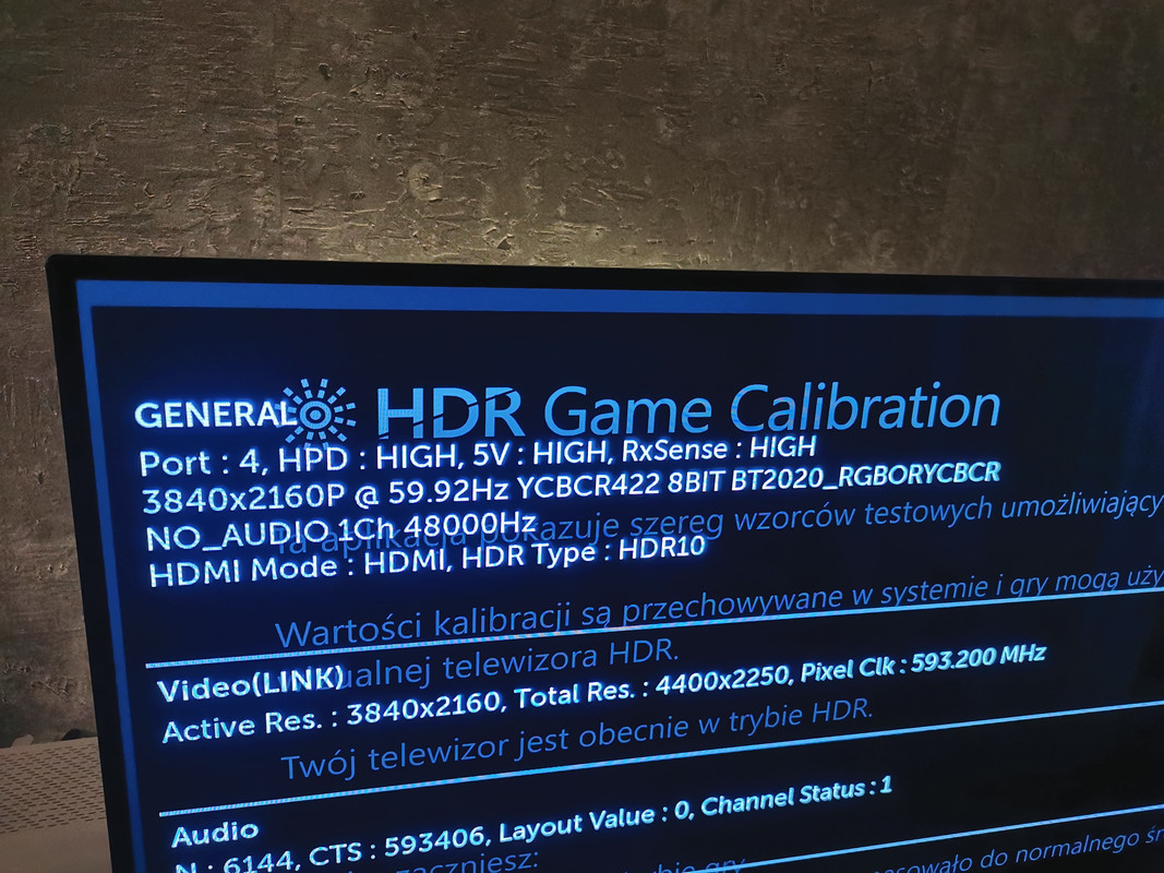 XBOX HDR Game Calibration screen capped to YCC 420 10bit ? r/OLED