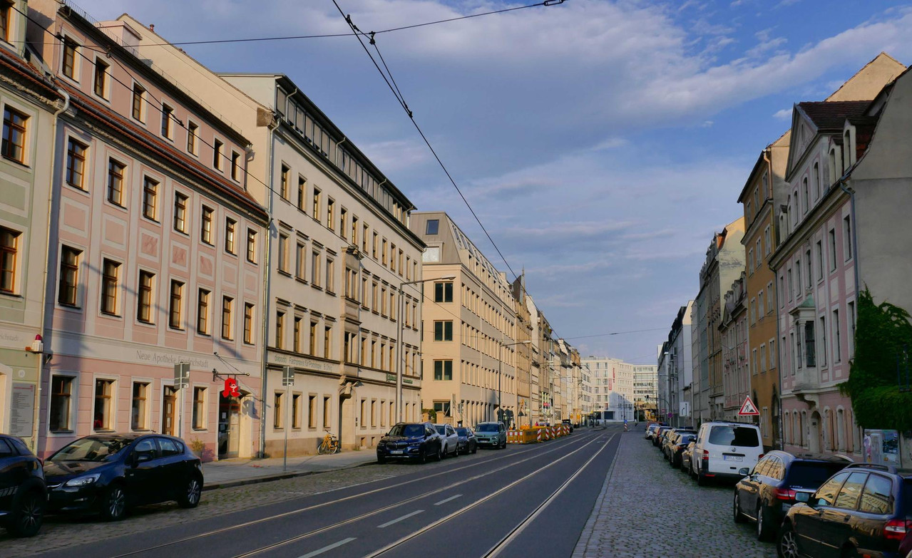 Bild: https://i.postimg.cc/Y2FBw76n/P1370592.jpg