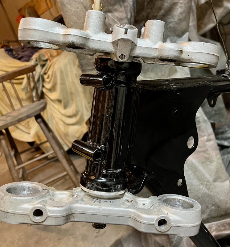 Bearing adapter tapered brg to B44 frame (1)