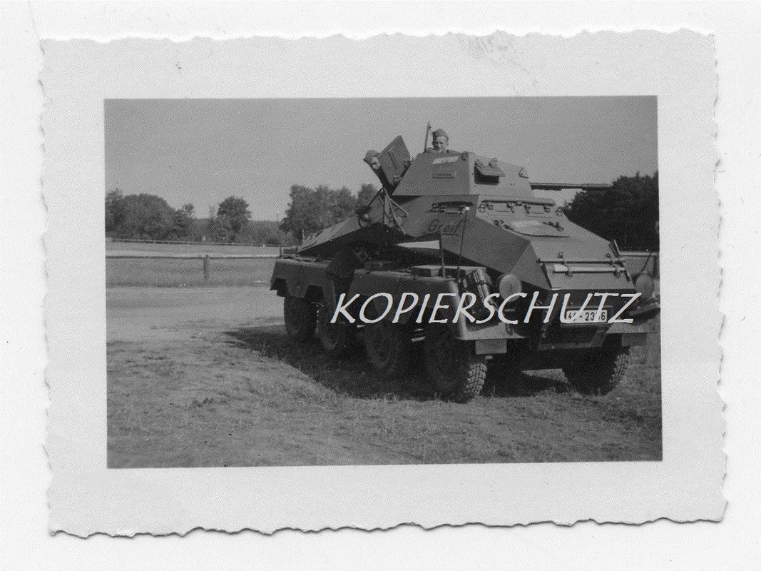 Original Foto 2.WK Spähwagen 8-Rad Eliteeinheit Sd.Kfz 231 (8-Ra
